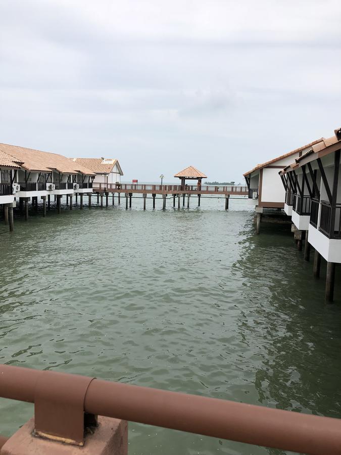 Private Water Chalet Port Dickson Zewnętrze zdjęcie